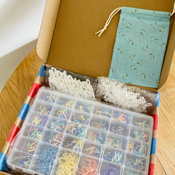 New760 Pastel Extra Letters for Changeable Felt Letter Board Letters Multi Color - Picture 4 of 10